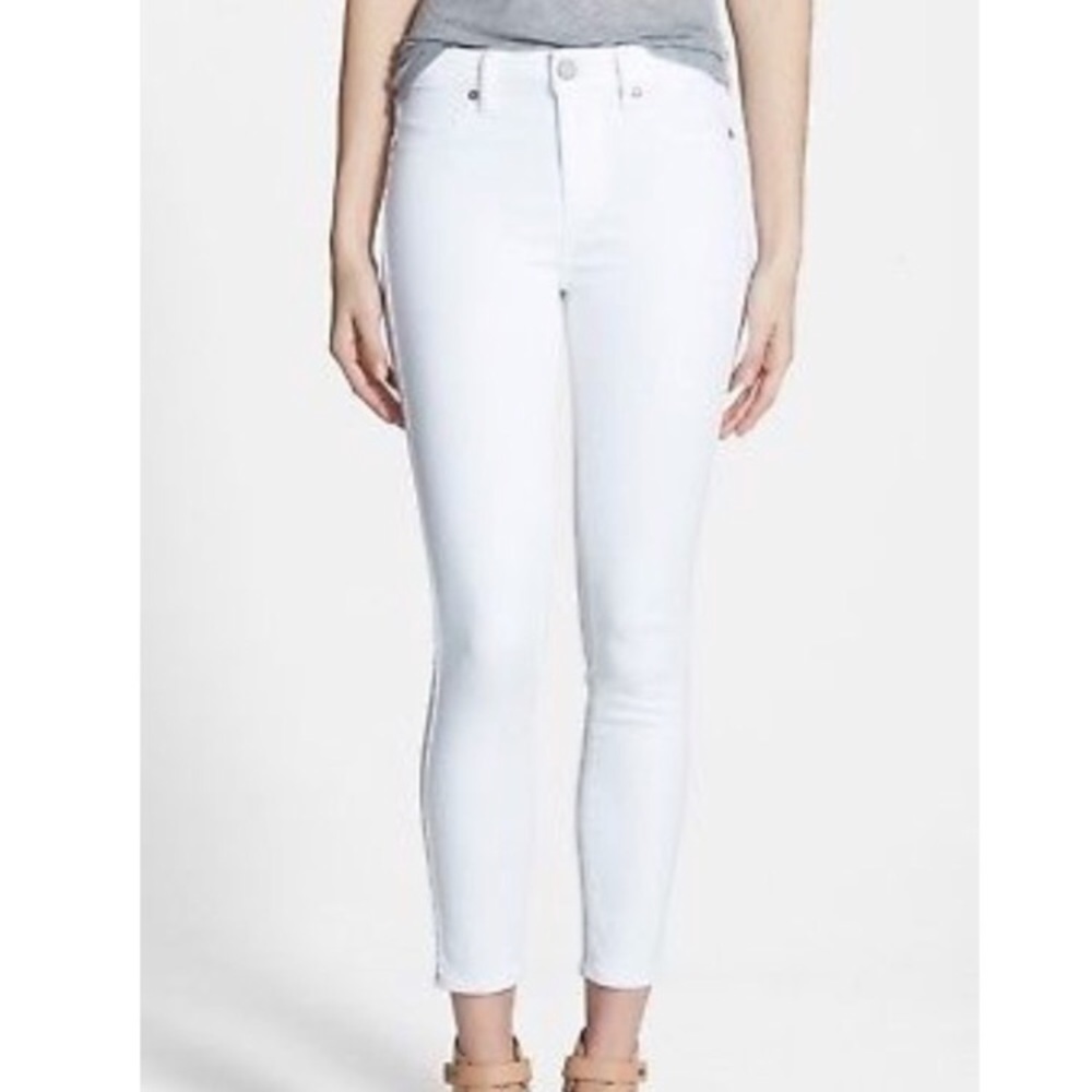 White Paige Hoxton Ankle Jeans. New with tags!